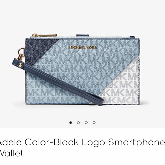 Michael Kors Wristlet - Picture 4 of 4